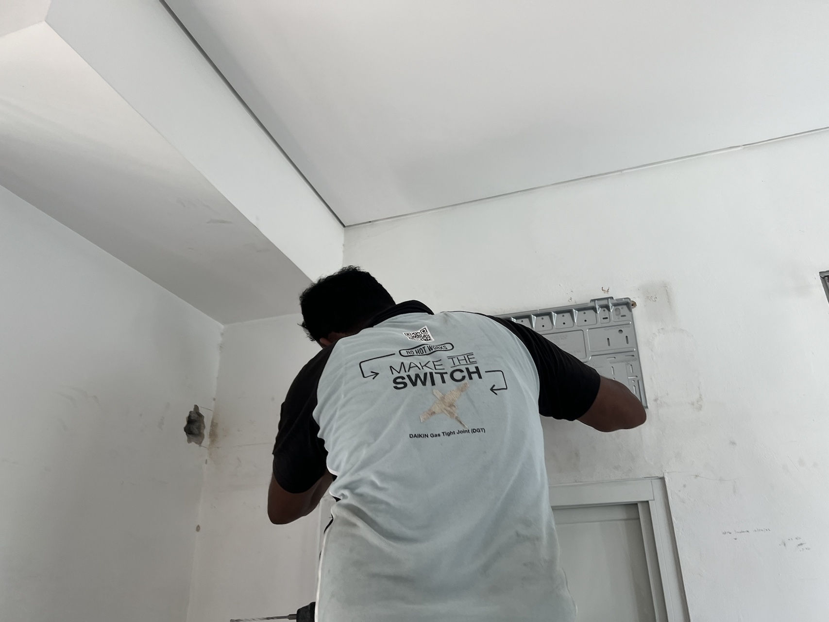 Best Aircon Chemical Wash & Cleaning Service in Singapore | Professional Deep Cleaning Solutions